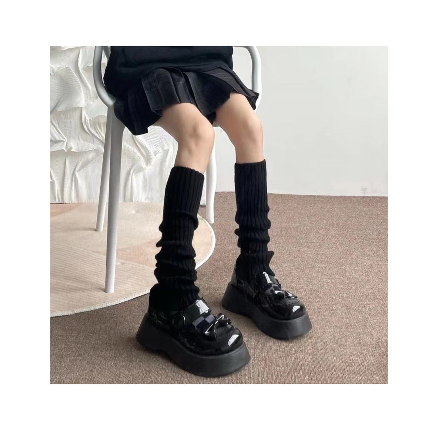 FLOOF Leg Warmers in Black