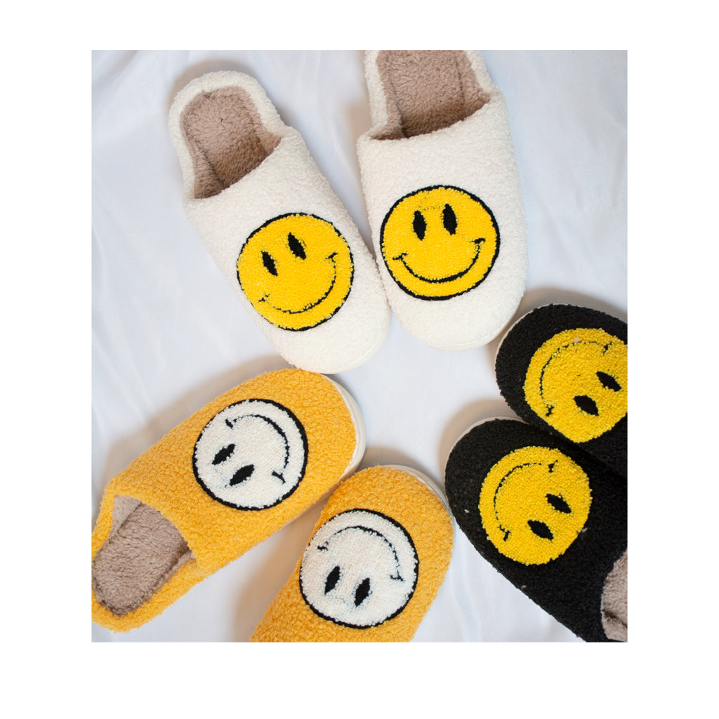 FLOOF Adult Fluffy Face Slippers in Black