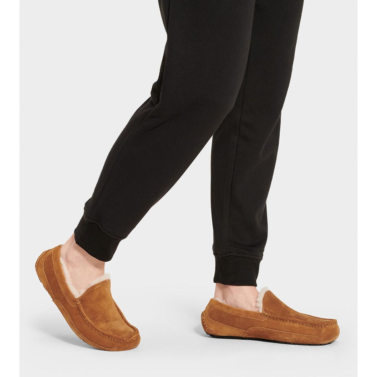 UGG Men's Hank in Black