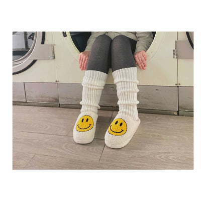 FLOOF Adult Fluffy Face Slippers in White