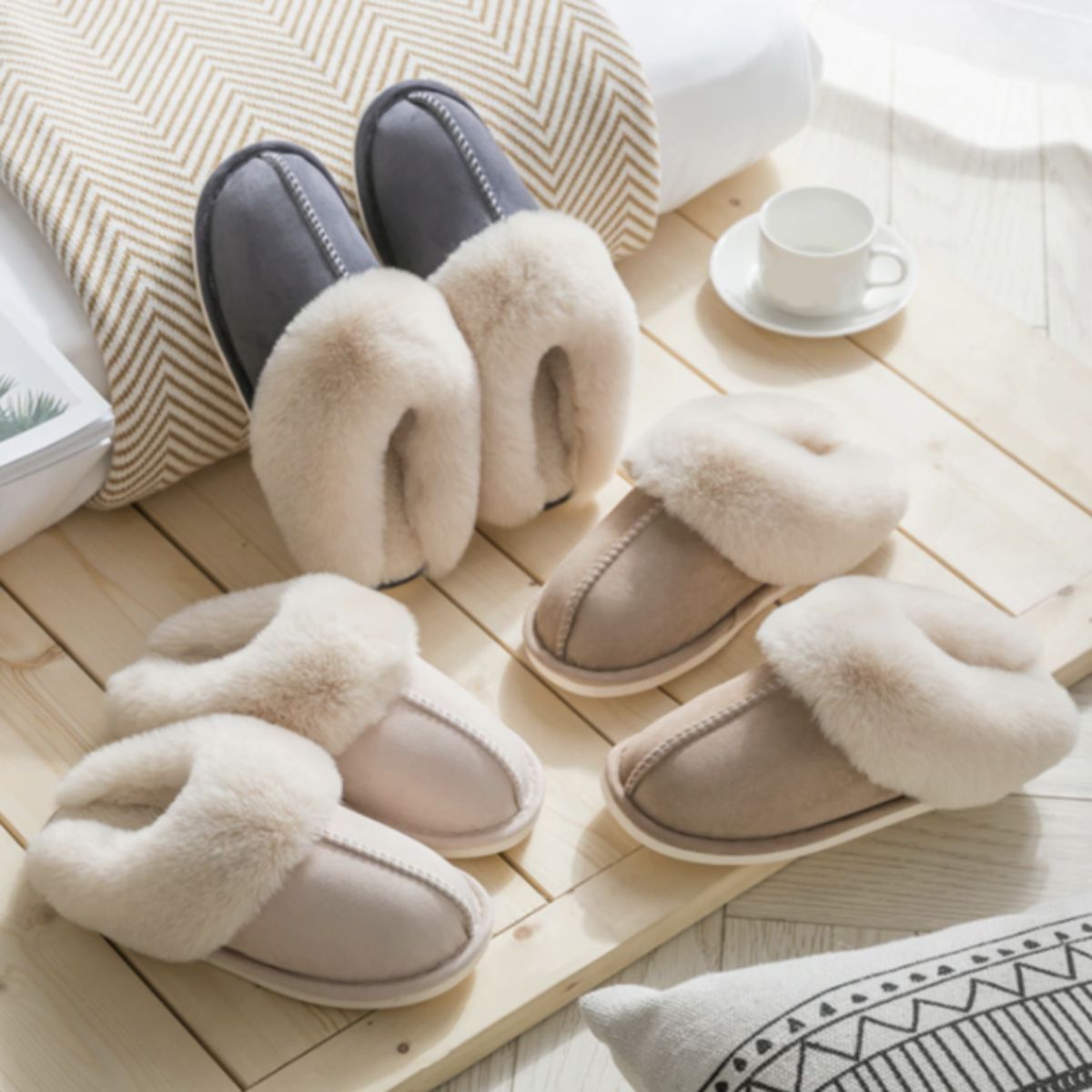 FLOOF Women's Warm Plush Furry Slippers in Beige
